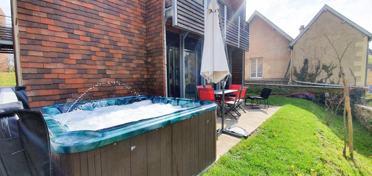 Plein Sud Avec Jacuzzi Privatif Et Parking Prive Apartment Sarlat-la-Caneda Bagian luar foto