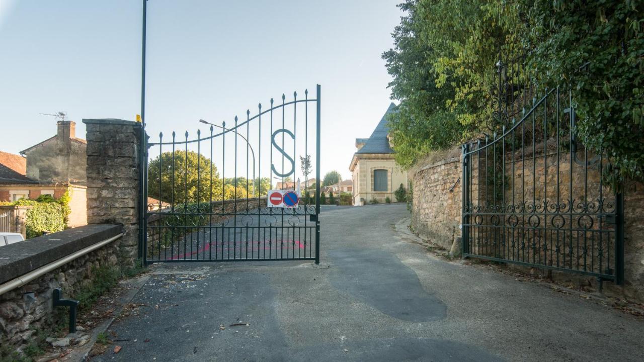 Plein Sud Avec Jacuzzi Privatif Et Parking Prive Apartment Sarlat-la-Caneda Bagian luar foto